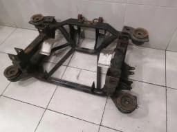 MASERATI Maserati Quattroporte M139 subframe rear 980139811 axle frame rear axle — thumbnail 4