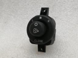 MASERATI Maserati Granturismo Mirror Control Switch M145 190934 Mirror Control Switch — thumbnail 3