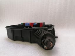 MASERATI Maserati Granturismo M145 Fuse Box Maserati Fuse Box — thumbnail 5