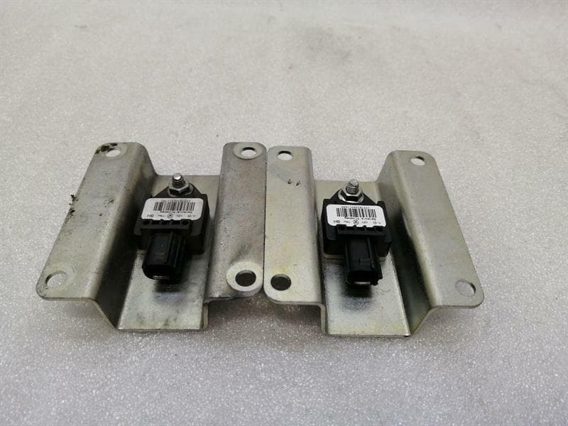 Maserati Quattroporte M139 crash sensor 193783 impact sensor SRS set