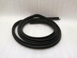 MASERATI Maserati Quattroporte M139 FRH Door Seal 81457000 Door Seals Front Right — thumbnail 6