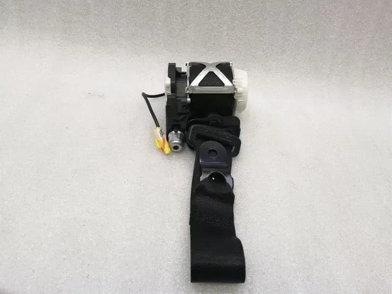 Maserati Quattroporte M139 front seat belt 80388790 seat belt belt front