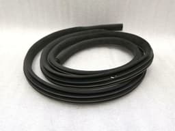 MASERATI Maserati Quattroporte M139 RLH door seal 81457300 door seals rear left — thumbnail 4