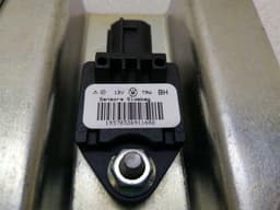 MASERATI Maserati Quattroporte M139 crash sensor 193783 impact sensor SRS set — thumbnail 5