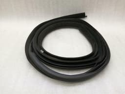 MASERATI Maserati Quattroporte M139 RRH door seal 81457200 door seals rear right — thumbnail 2