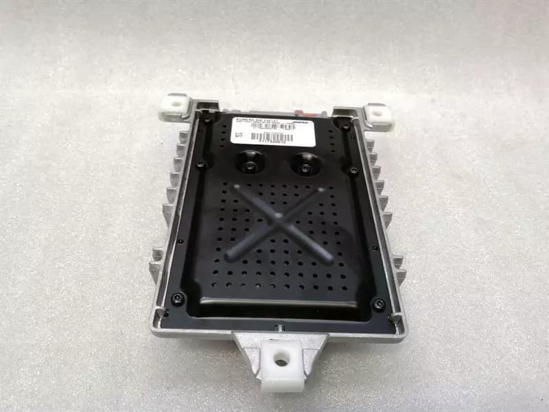 MASERATI QUATTROPORTE M139 Amplifier 235141 Amplifier BOSE AUDIO