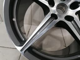 FERRARI Ferrari 458 F142 Spider Alloy Wheel 255226 REAR Alloy Wheel 10.5J X20 ET 58.5 — thumbnail 3