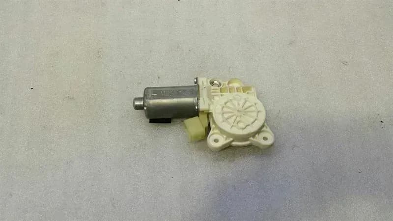 MERCEDES-BENZ Mercedes CL W216 door window engine A2168200142 power window motor right