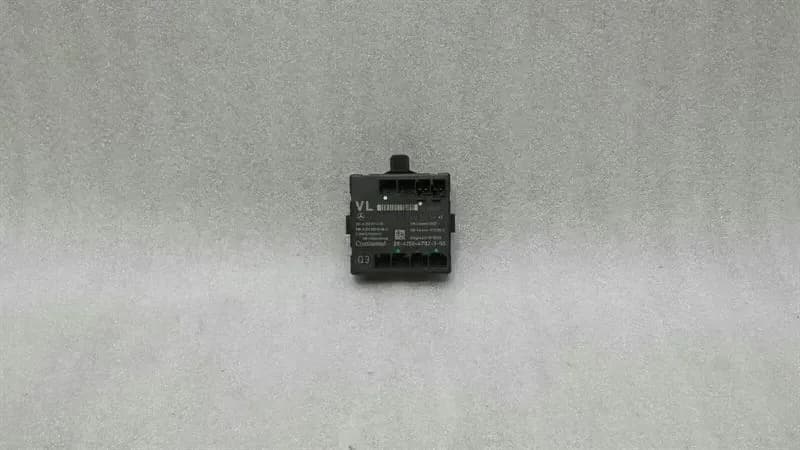 MERCEDES-BENZ Mercedes CLS W218 front left door module A2129004014 door control unit left