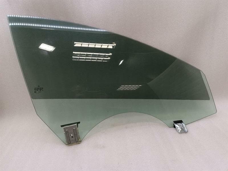 MERCEDES-BENZ Mercedes CLS W218 right front door glass A2187250210 door window front right