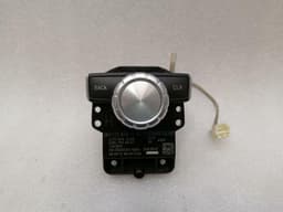 MERCEDES-BENZ Mercedes CLS W218 controller switch A1728701458 switch command W218 R172 — thumbnail 4
