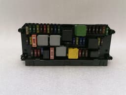 MERCEDES-BENZ Mercedes CLS W218 W212 Fuse Box A2129006112 Fuse Box — thumbnail 1