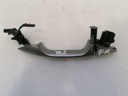 MERCEDES-BENZ Mercedes CLS W218 right door handle A2047601470 door handle right keyless — thumbnail 2