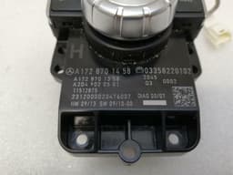 MERCEDES-BENZ Mercedes CLS W218 controller switch A1728701458 switch command W218 R172 — thumbnail 5