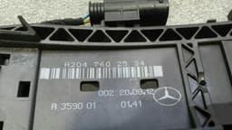 MERCEDES-BENZ Mercedes CLS W218 rear left handle carrier A2047602534 door handle carrier rear Li — thumbnail 2