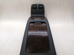 MERCEDES-BENZ Mercedes CLS W218 Rear Console A2186801250 Center Console Rear — thumbnail 5