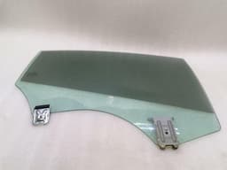 MERCEDES-BENZ Mercedes CLS W218 right rear door glass A2187350210 door window rear right — thumbnail 1
