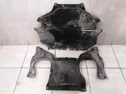 MERCEDES-BENZ MERCEDES CLS W218 UNDERTRAY A2045242530 Underbody Trim — thumbnail 9