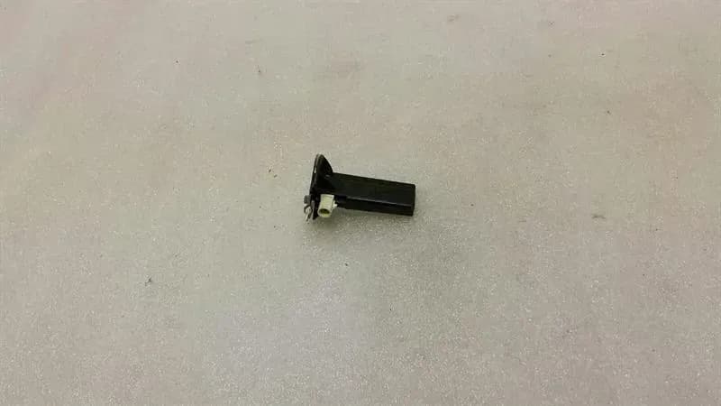 Mercedes CLS W218 Aerial / Antenna A2048205575 Antenna