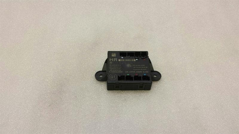 MERCEDES-BENZ Mercedes CLS W218 rear right door module A2189001501 door control unit rear RE