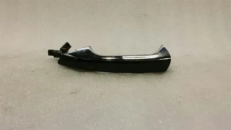 Mercedes W218 rear left door handle A2047601370 door handle rear left keyless go
