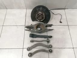 MERCEDES-BENZ Mercedes CLS W218 Left Rear Hub Set A2123500141 Wheel Bearing Housing Rear Li Set — thumbnail 1