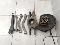 MERCEDES-BENZ Mercedes CLS W218 right rear hub set A2123500241 wheel bearing housing rear right — thumbnail 3
