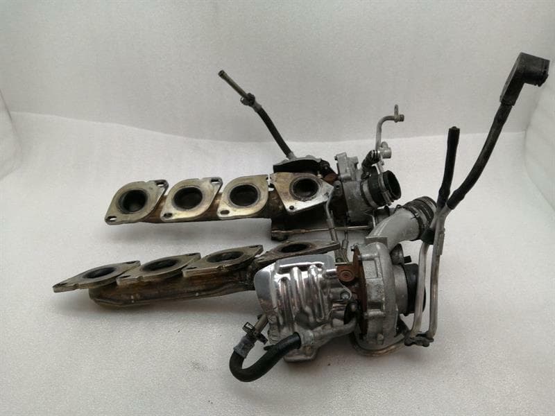 Mercedes CLS W218 Turbo Charger Set A2780901780 Turbocharger Set M278 V8