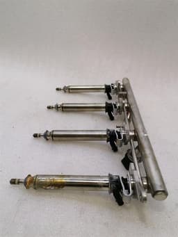 MERCEDES-BENZ Mercedes CLS W218 Fuel Rail A2780703395 Fuel Injection Moulding Pipe Distributor — thumbnail 6