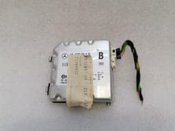 MERCEDES-BENZ Mercedes CLS W218 W204 W212 Front Camera A0009050438 Front Camera — thumbnail 1