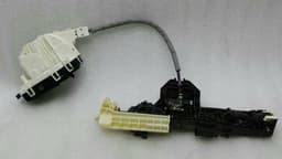 MERCEDES-BENZ Mercedes CLS W218 RRH door lock A2047303035 door lock rear right — thumbnail 4
