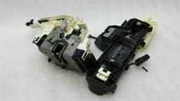 MERCEDES-BENZ Mercedes CLS W218 RRH door lock A2047303035 door lock rear right — thumbnail 2