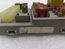 BENTLEY BENTLEY ARNAGE GREEN LABEL Fuse Box PM23400PC Fuse Box — thumbnail 2