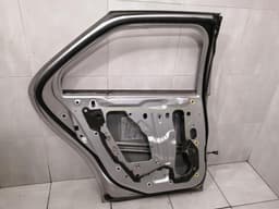 CADILLAC Cadillac STS-V STS LC3 left rear door 89022641 door rear left — thumbnail 8