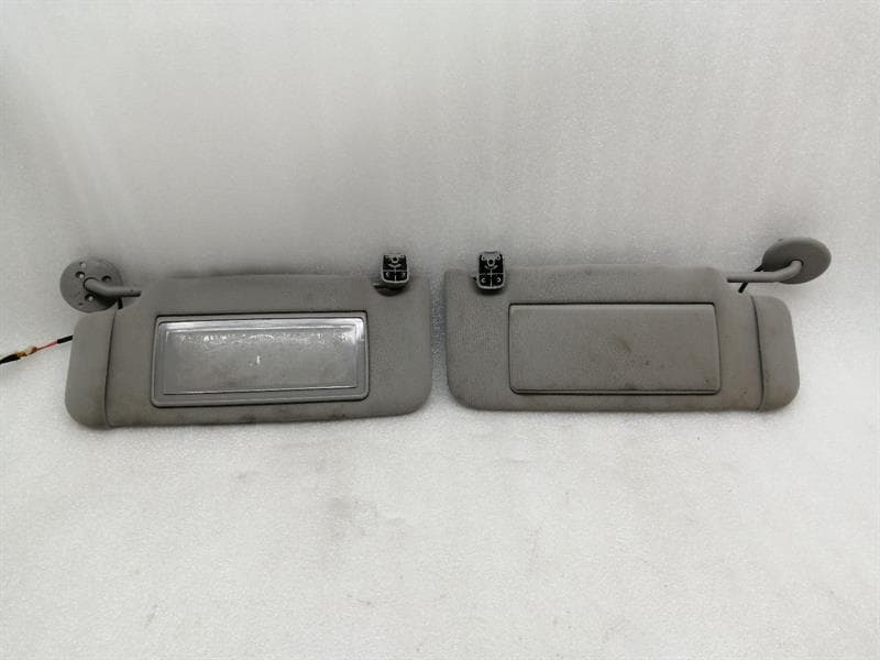 CADILLAC Cadillac STS-V STS LC3 Sun Visor 89023281 Sun Visor Visor 19122190