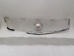 CADILLAC CADILLAC STS-V STS LC3 Front Grill 15886790 Radiator Grille WITH DEFECTS SET — thumbnail 2
