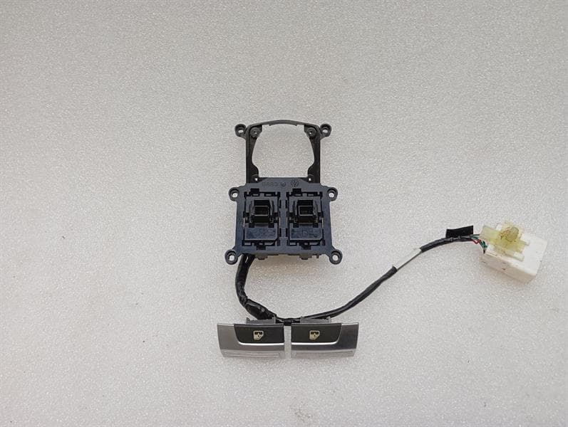 FERRARI Ferrari 458 F142 Spider Power Window Switch 82765000 Switch