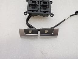 FERRARI Ferrari 458 F142 Spider Power Window Switch 82765000 Switch — thumbnail 2