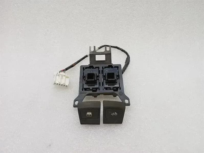 FERRARI Ferrari 458 F142 Spider Switch 70002520 Switch Power Rear Screen Control Kit