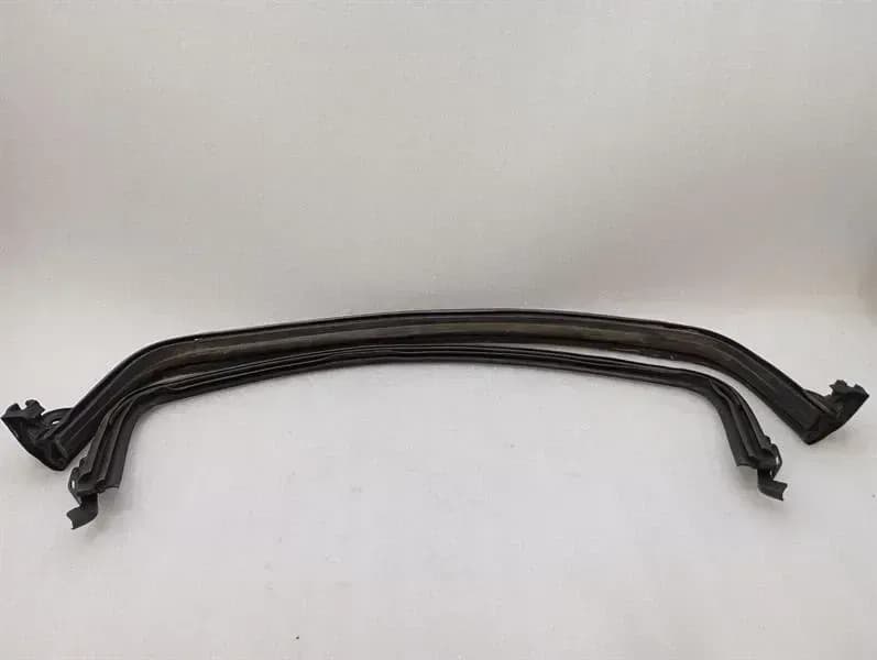 Ferrari 458 F142 Spider Seal 82201100 External + Internal Rear Screen Seal