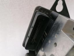 FERRARI Ferrari 458 F142 Spider A.B.S Pump 279893 ABS Pump Hydraulic Block — thumbnail 3