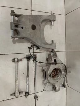 FERRARI Ferrari 458 F142 Spider Right Rear Hub 268380 Wheel Bearing Housing Rear Right — thumbnail 9