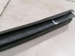 FERRARI Ferrari 458 F142 Spider Door Seal 83987400 Door Seals — thumbnail 3