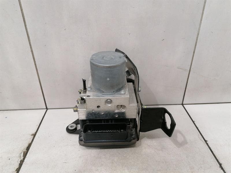 Ferrari 458 F142 Spider A.B.S Pump 279893 ABS Pump Hydraulic Block