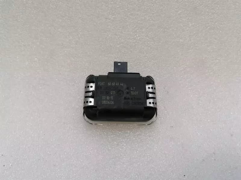 Ferrari 458 F142 Spider Sensor 60684944 Rain Rain Sensor