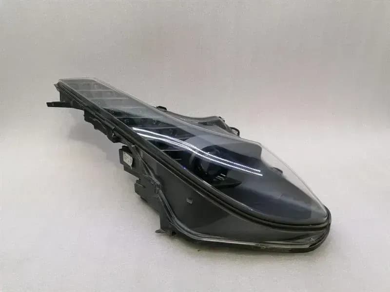 FERRARI Ferrari 458 F142 Right Headlight 263377 Headlight Right SPARES OR REPAIR