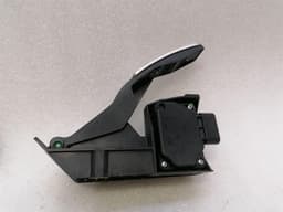 FERRARI Ferrari 458 F142 Spider Throttle Pedal (Electrical) 243117 Throttle — thumbnail 5