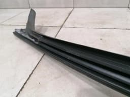FERRARI Ferrari 458 F142 Spider Windscreen Seal 82200900 Seals — thumbnail 9