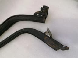 FERRARI Ferrari 458 F142 Spider Seal 82201100 External + Internal Rear Screen Seal — thumbnail 10