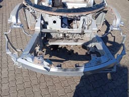 FERRARI Ferrari 458 F142 front end clip lock carrier front mask 82520600 chassis cut — thumbnail 5